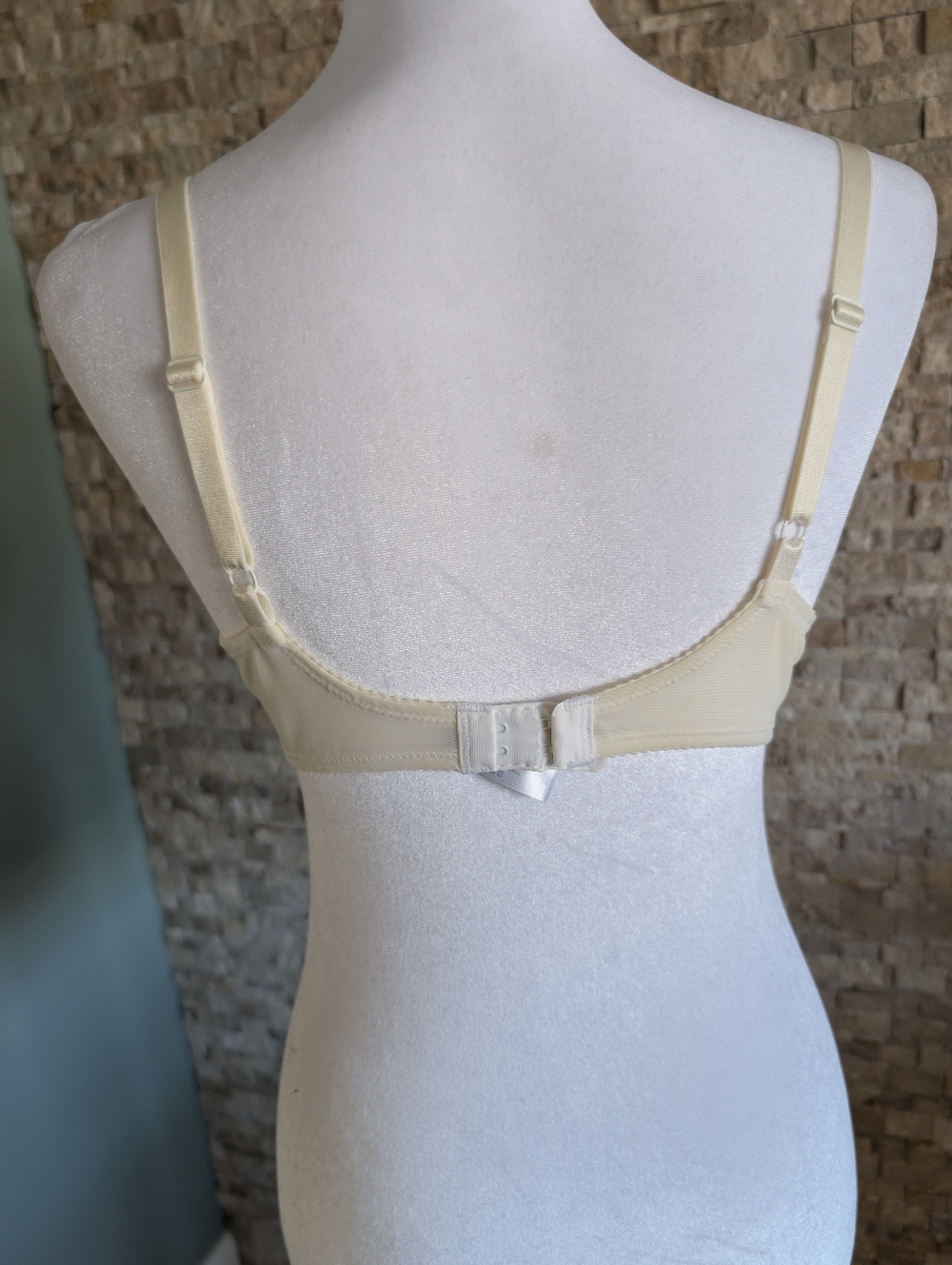 Vintage Wacoal Lace Arabesque Style 85199 Unlined Underwire Bra Ivory White 36B image 8
